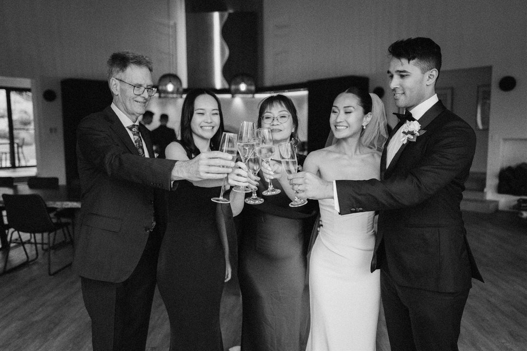 Black and white Margaret River elopement photography of Amelia and Brandon