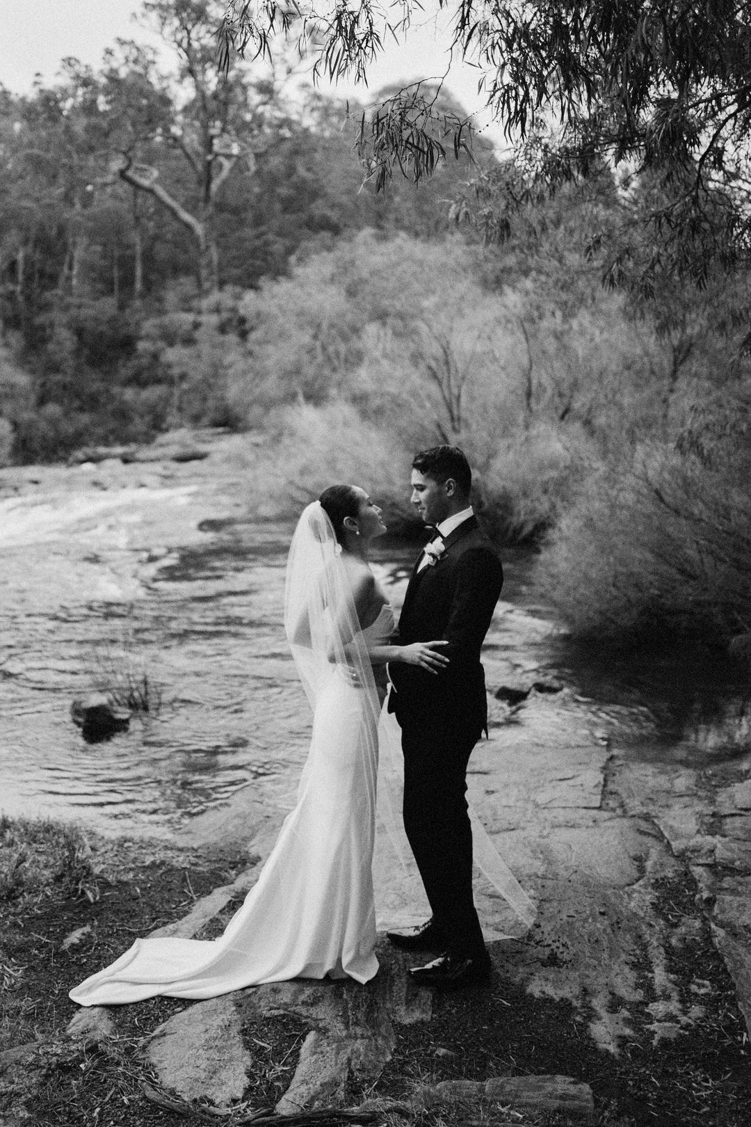 Black and white Margaret River elopement photography of Amelia and Brandon