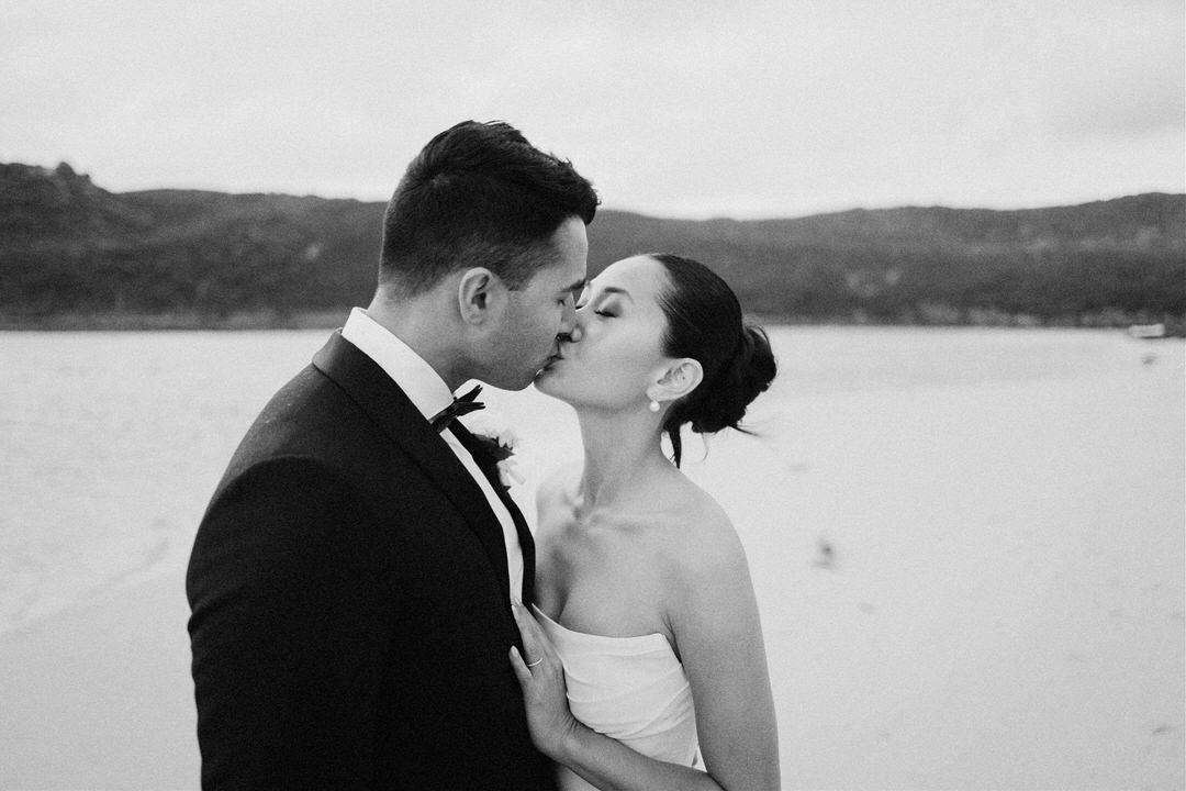 Black and white Margaret River elopement photography of Amelia and Brandon