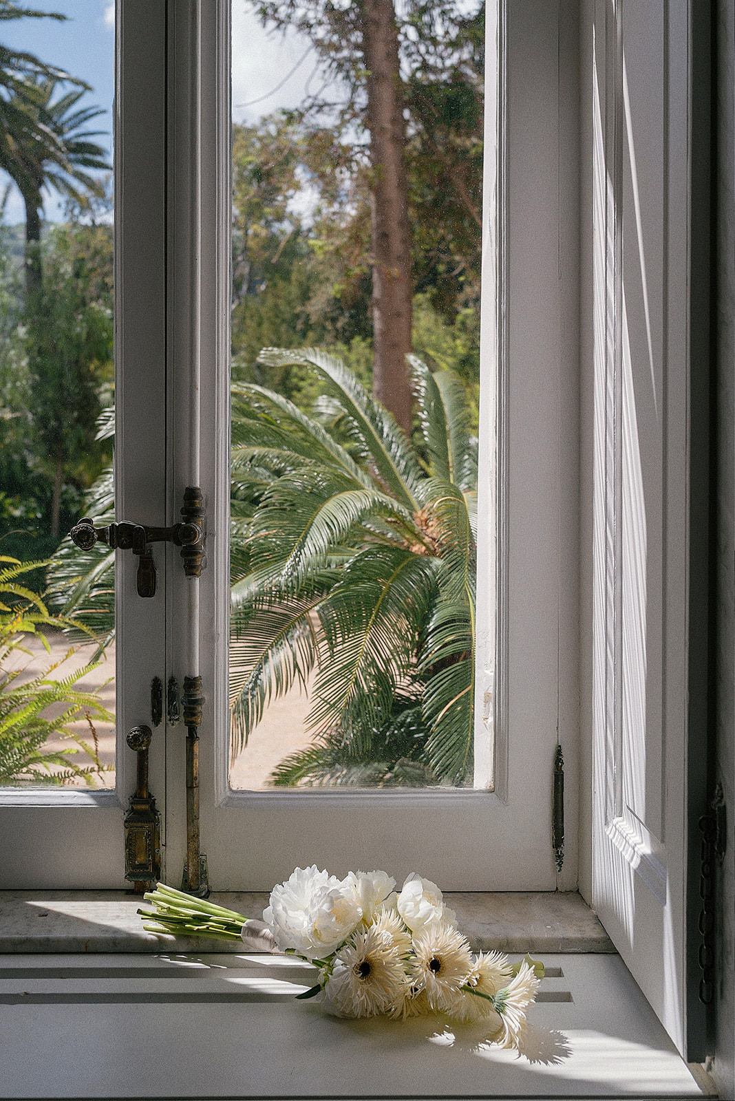Villa Astor portrait session captured on the Sorrento coast